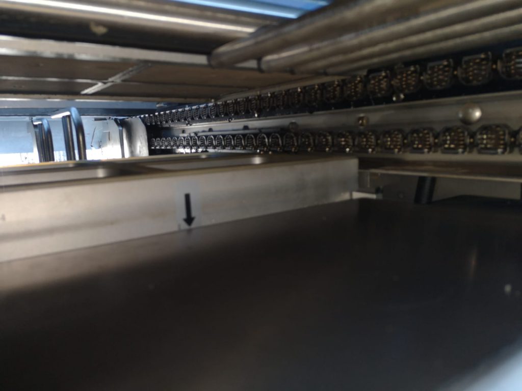 Multivac R125 thermoformer 2009 - Food Machinery Holland