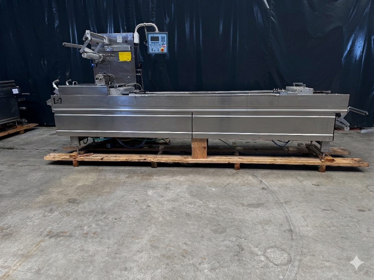 Multivac R140 thermoformer