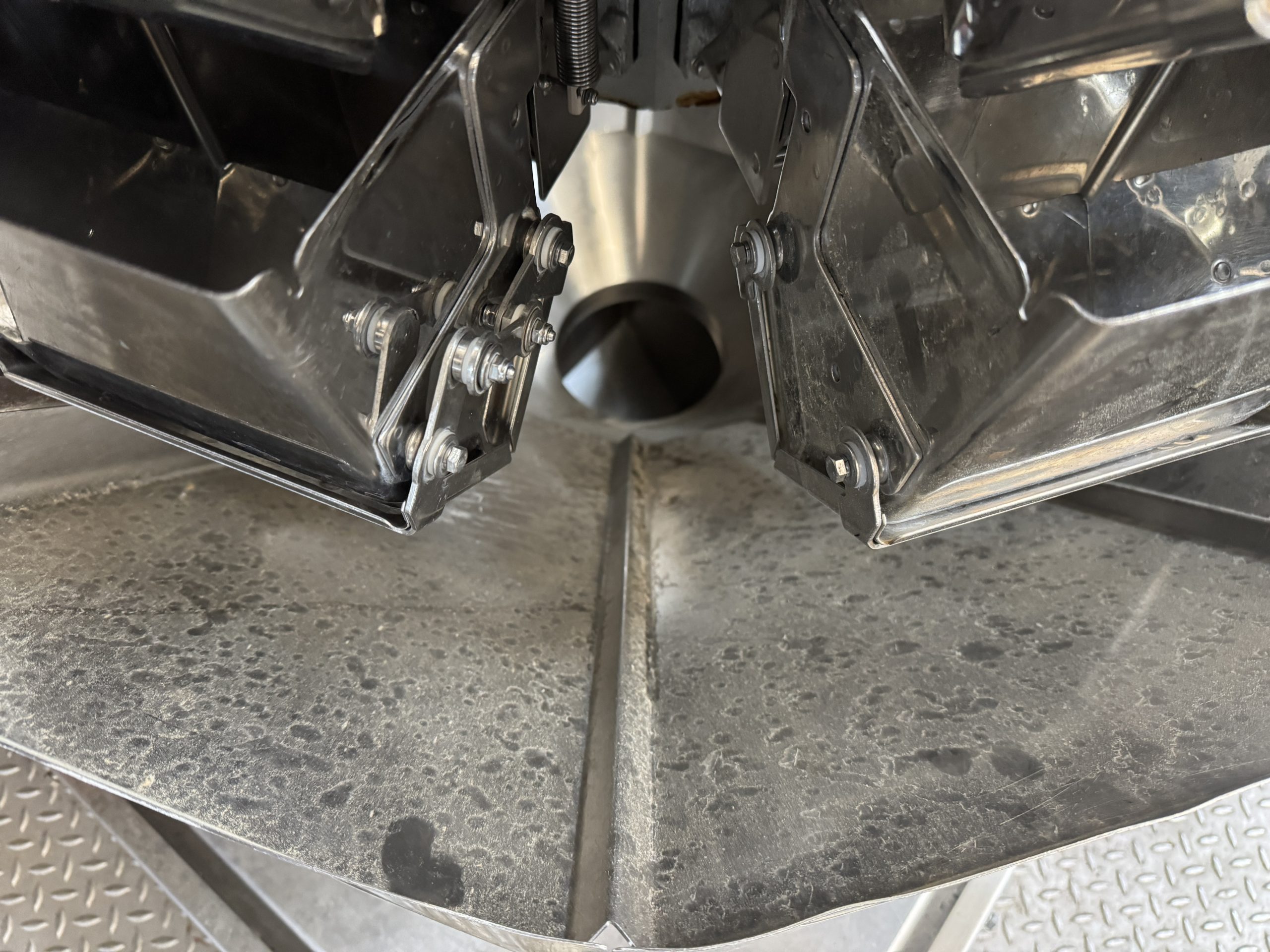 2019 Ulma weighing and packing line - Image 14