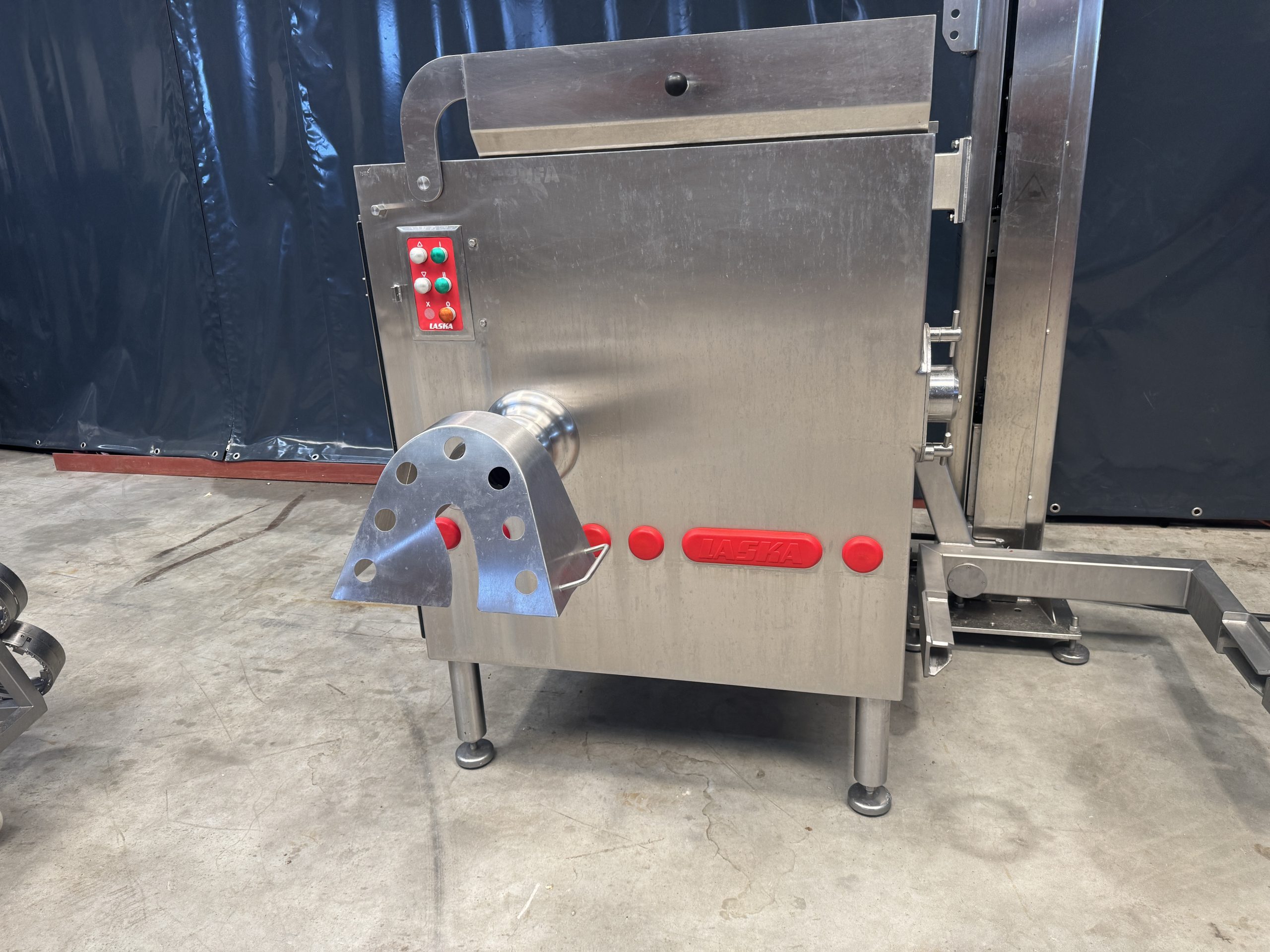 2016 Laska WW130 2X Meat grinder - Image 4
