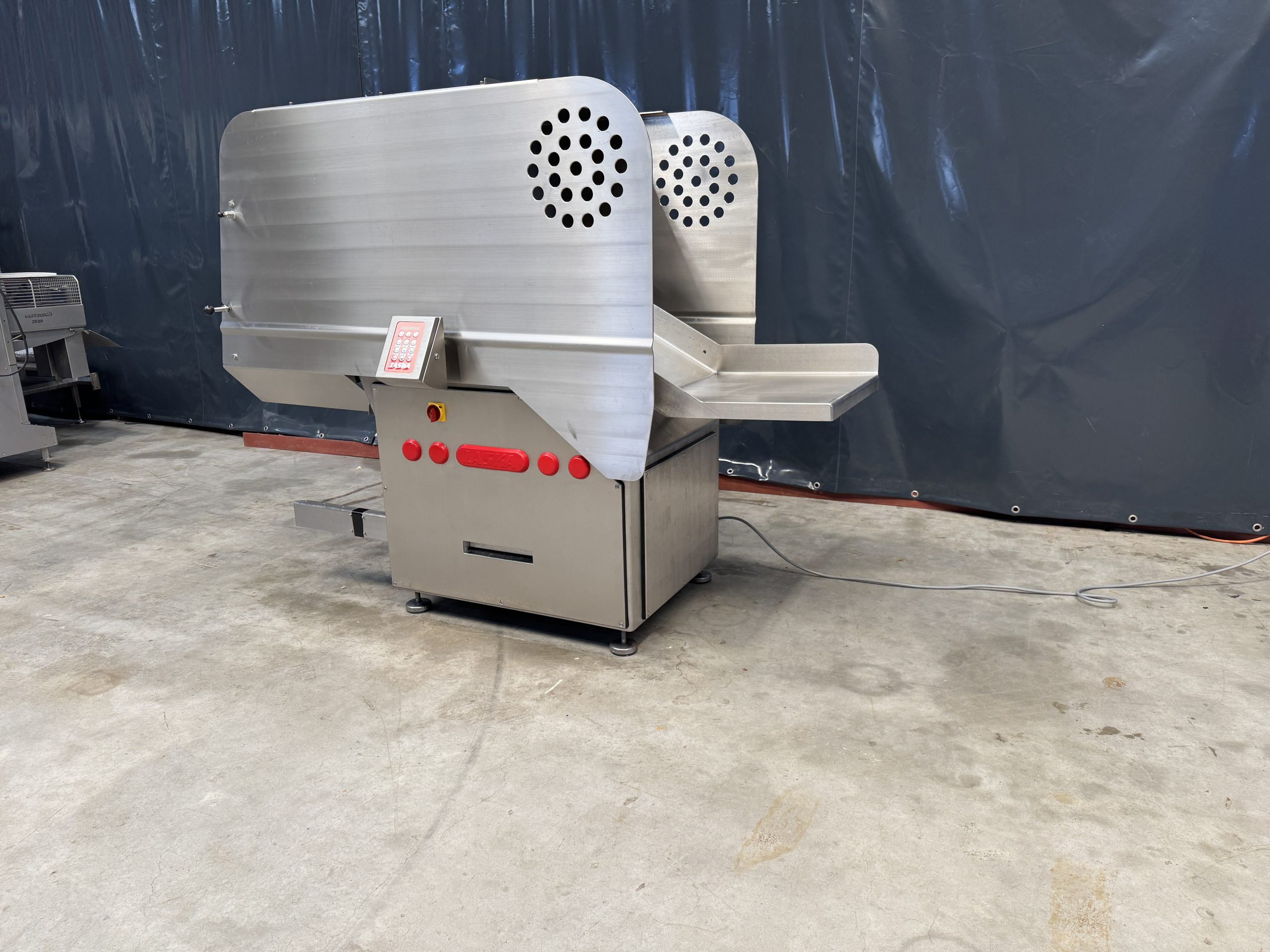 2015 Laska G530 Frozen meat cutter - Image 3