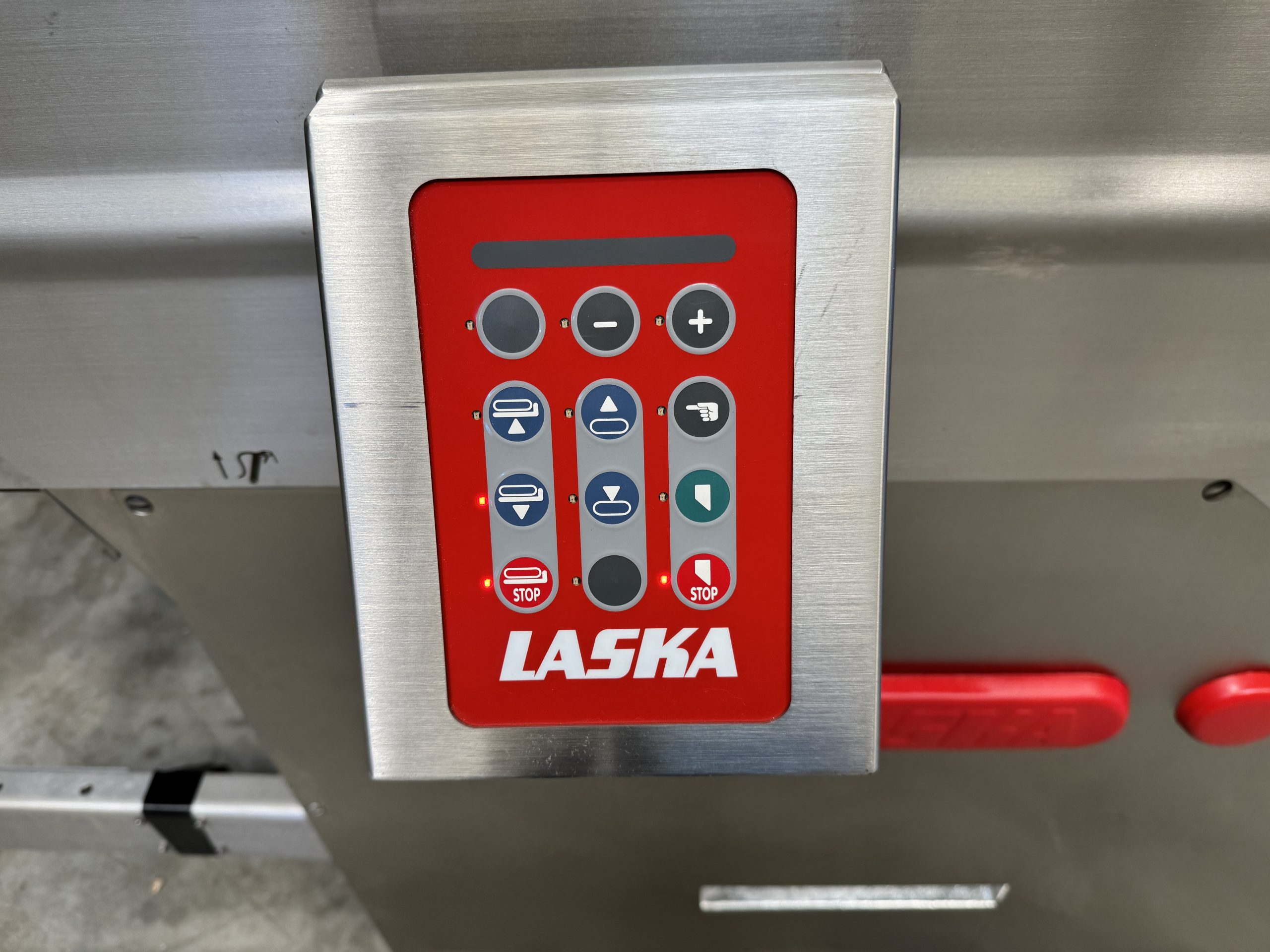 2015 Laska G530 Frozen meat cutter - Image 4