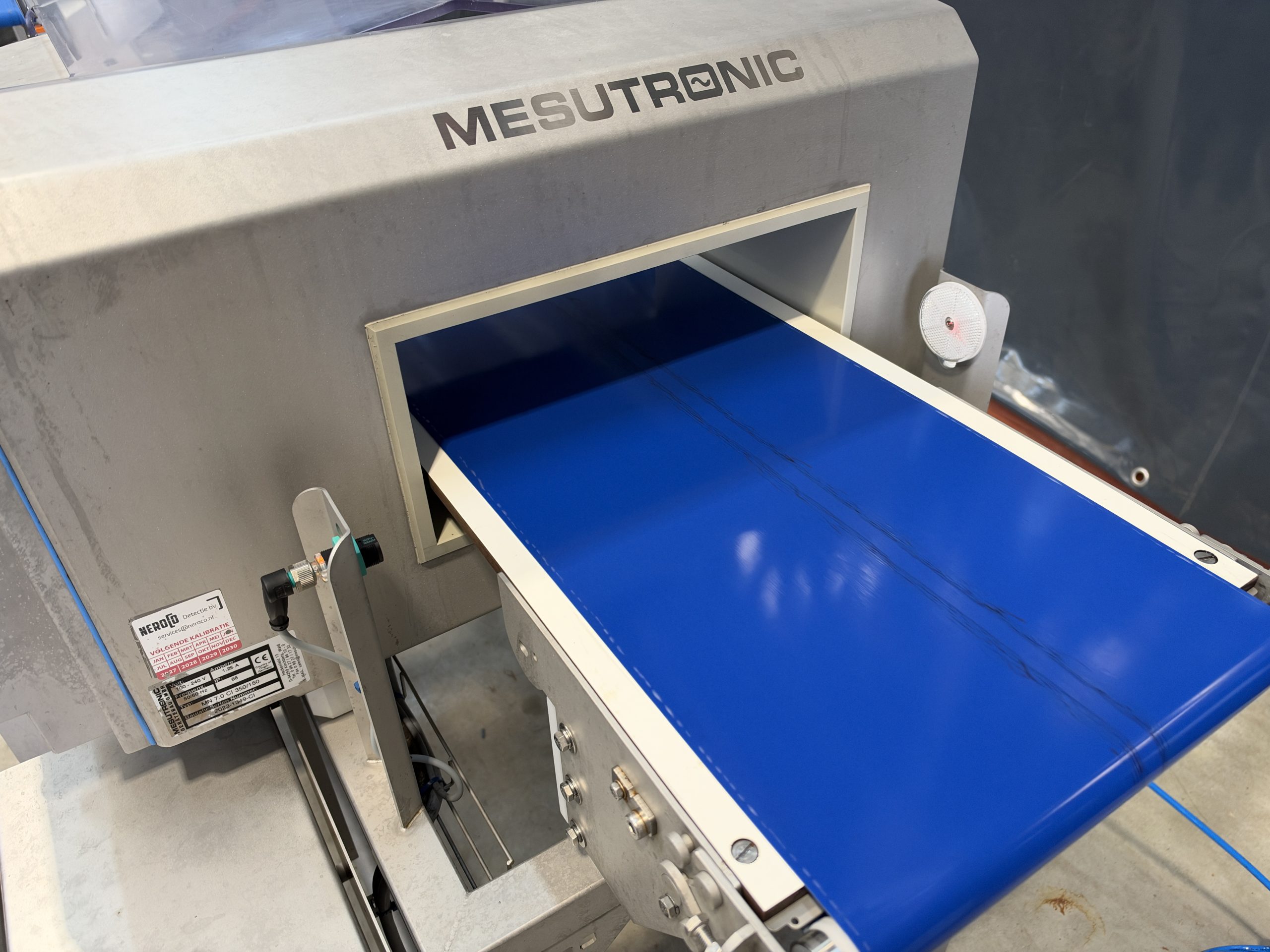 2023 Mesutronic Metron 7.0 CI Metal Detector - Image 4
